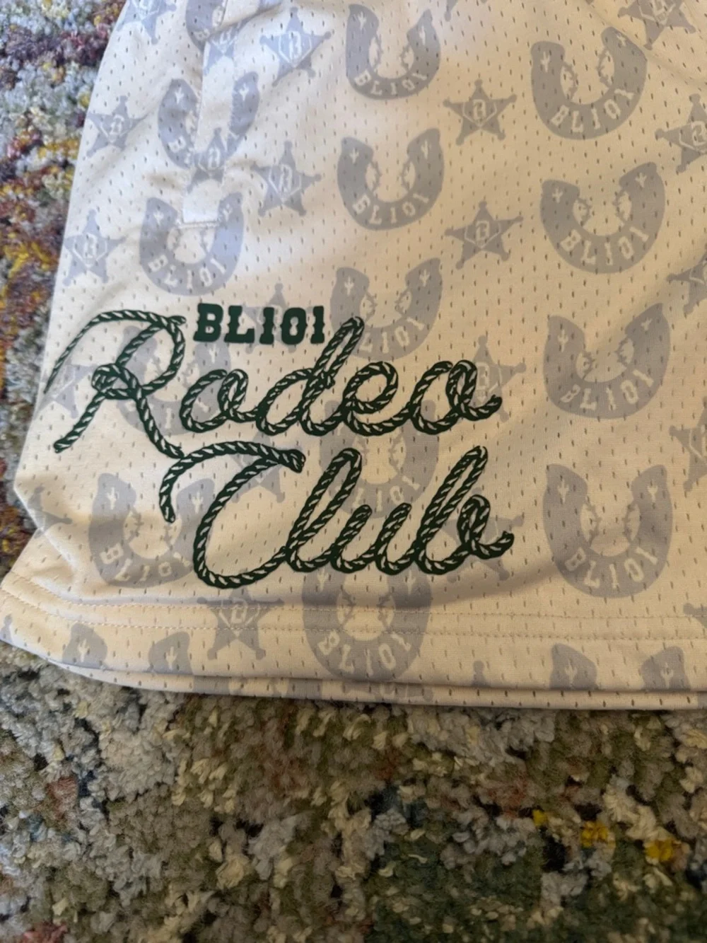 BASEBALL LIFESTYLE 101 RODEO CLUB BOYS SHORTS IN SZ YL…WORN ONCE…EXCELLENT! - Picture 2 of 5